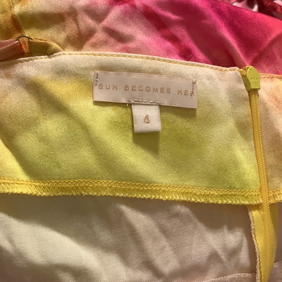 REVOLVE Sun Becomes Her Mini Dress in Starburst Tie Dye - Picture 5 of 5